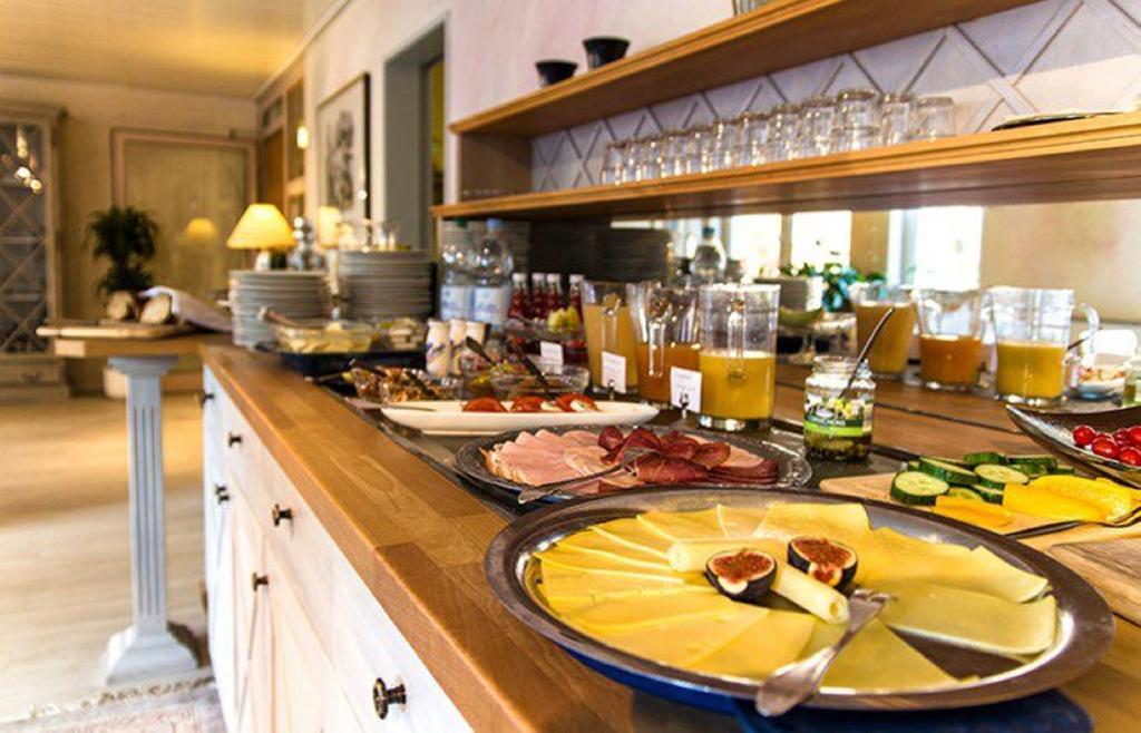 Stadt-Hotel Loerrach Gbr Ngoại thất bức ảnh
