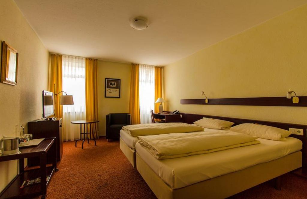 Stadt-Hotel Loerrach Gbr Ngoại thất bức ảnh