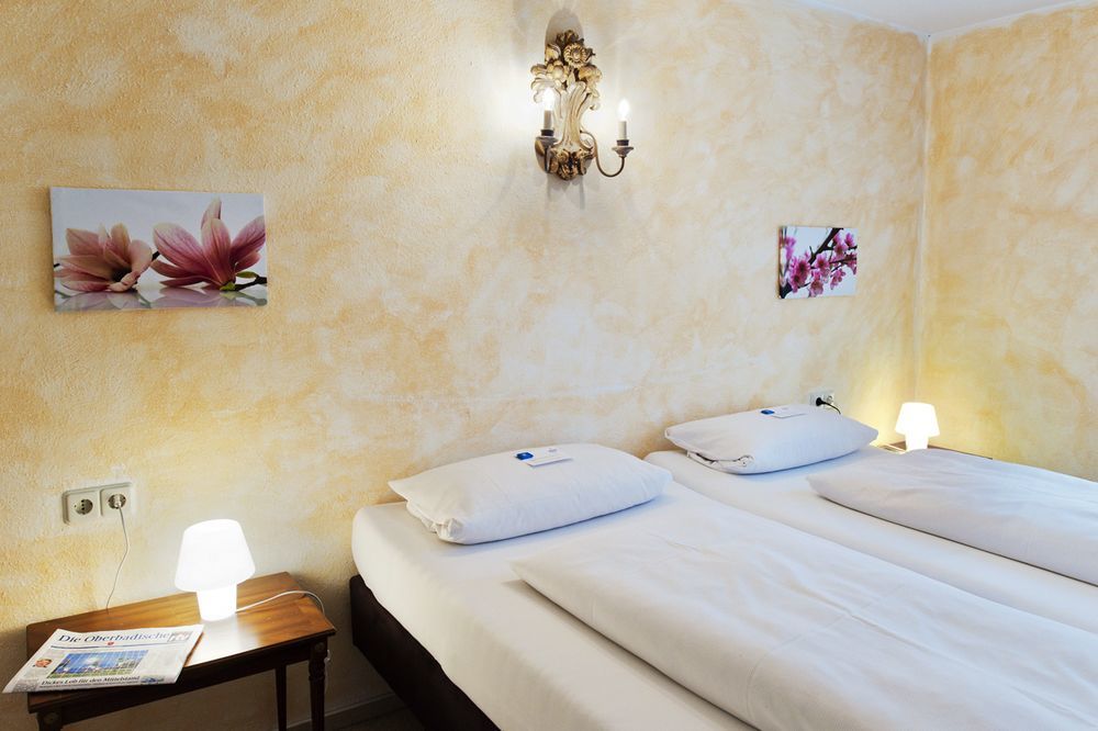 Stadt-Hotel Loerrach Gbr Ngoại thất bức ảnh